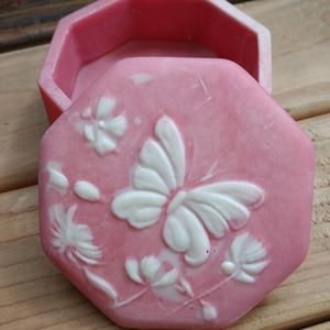 Vtg nemith soap stone 🦋 trinket box